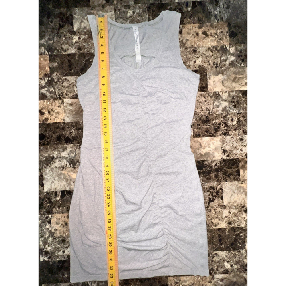 LULULEMON RUSHED DRESS HEATHERED CORE LIGHT GREY COLOR SIZE 6 PTP 15.5” - Picture 5 of 9